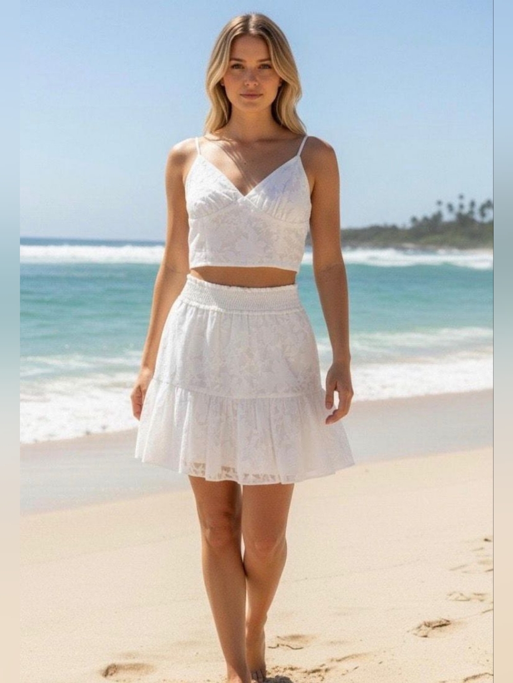 NWT Amanda Uprichard Amory White Floral Crop Top Tank and Skirt set